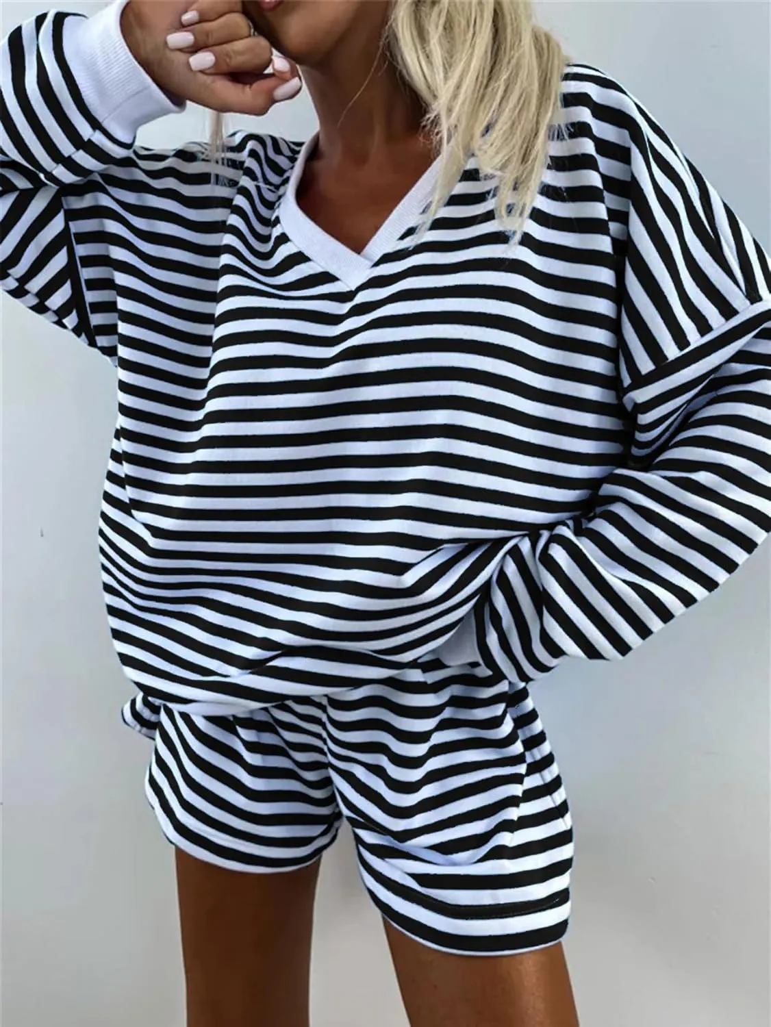 Melliflo Women 2 Piece Outfits Lounge Sets Striped Print Long Sleeve V Neck Sweatshirt and Shorts Set Fall Sweatsuit